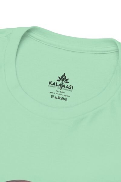 Front Collar Closeup 1 7